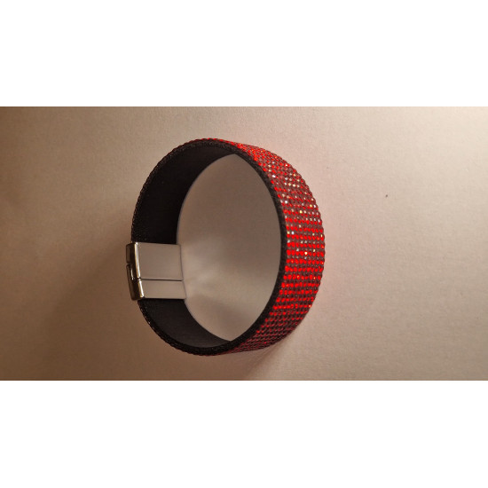 Браслет с кристалами