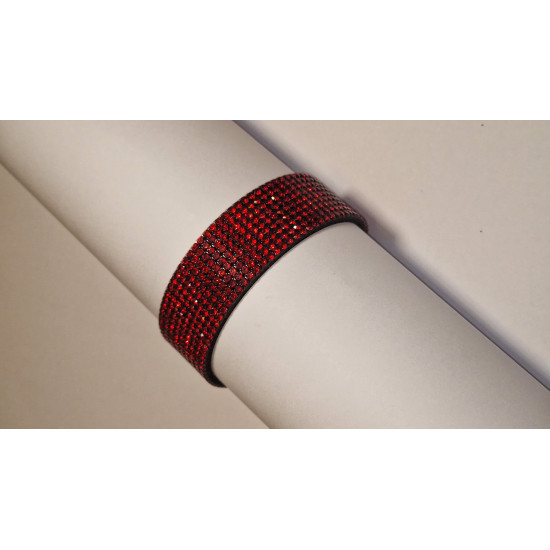 Браслет с кристалами