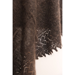 Roku darbs lakats tumši pelēks