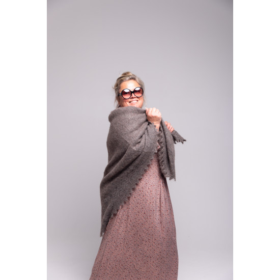 Orenburg handmade dense scarw Orenburg handmade dense scarw