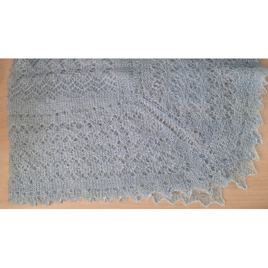 Orenburgas plāns dūnu lakats amatnieku darbs (pautinka)