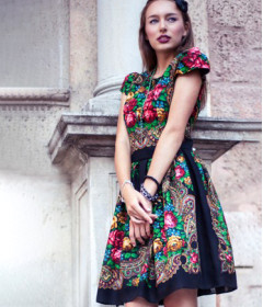 APĢERBI NO LAKATIEM APĢERBI NO LAKATIEM